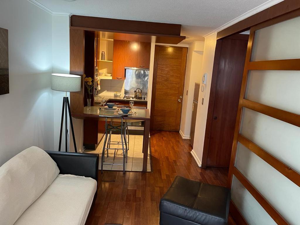 سانتياغو Forestal Suite Apartment المظهر الخارجي الصورة